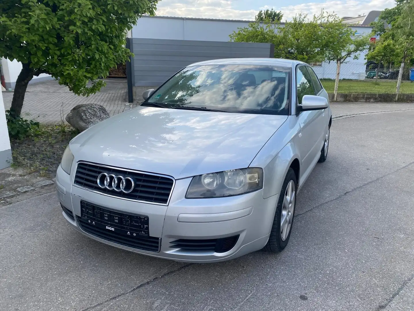 Audi A3 A3 1.6 Ambition Silber - 1
