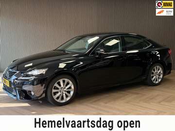 300h Edition AUT. KEYLESS-GO NAVIGATIE PDC AIRCO