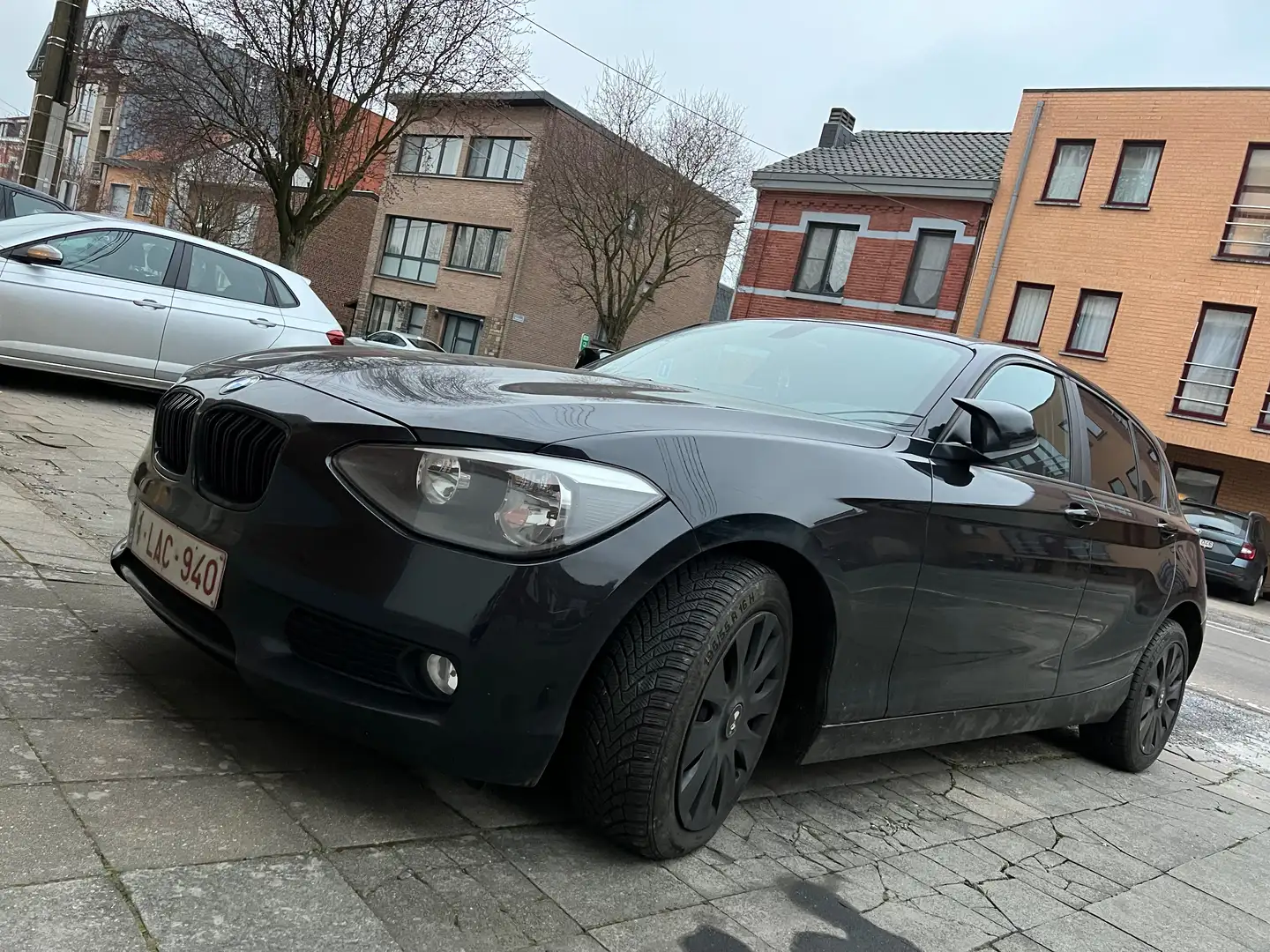 BMW 116 Série 1 Noir - 1