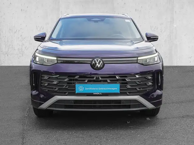 Volkswagen Tayron view 3