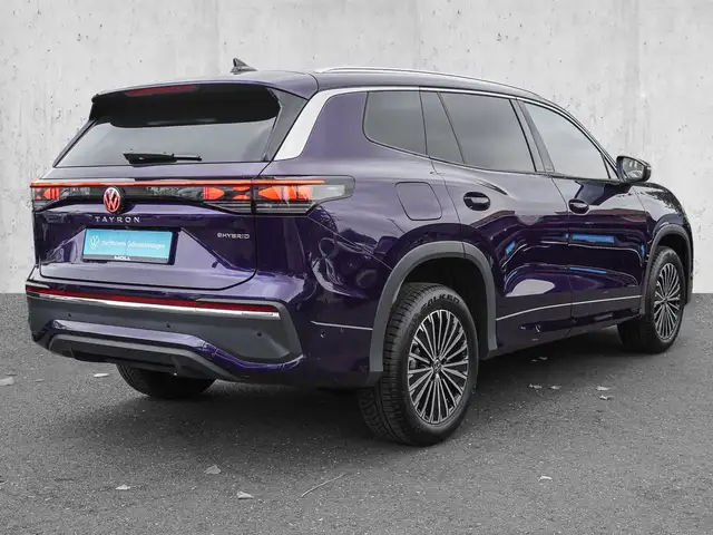 Volkswagen Tayron view 4
