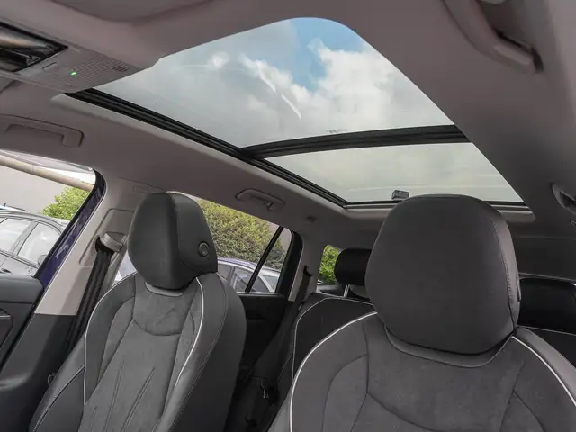 Volkswagen Tayron view 8