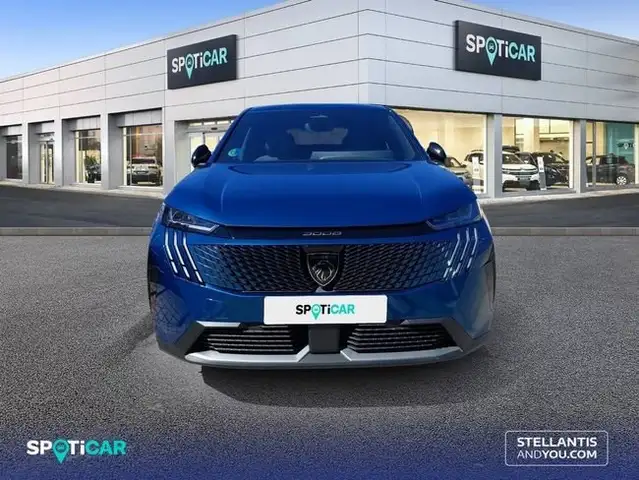 Peugeot 3008 view 2