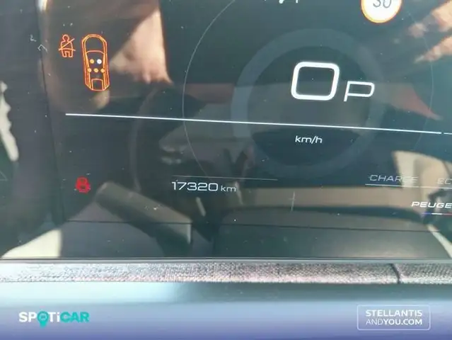 Peugeot 3008 view 12