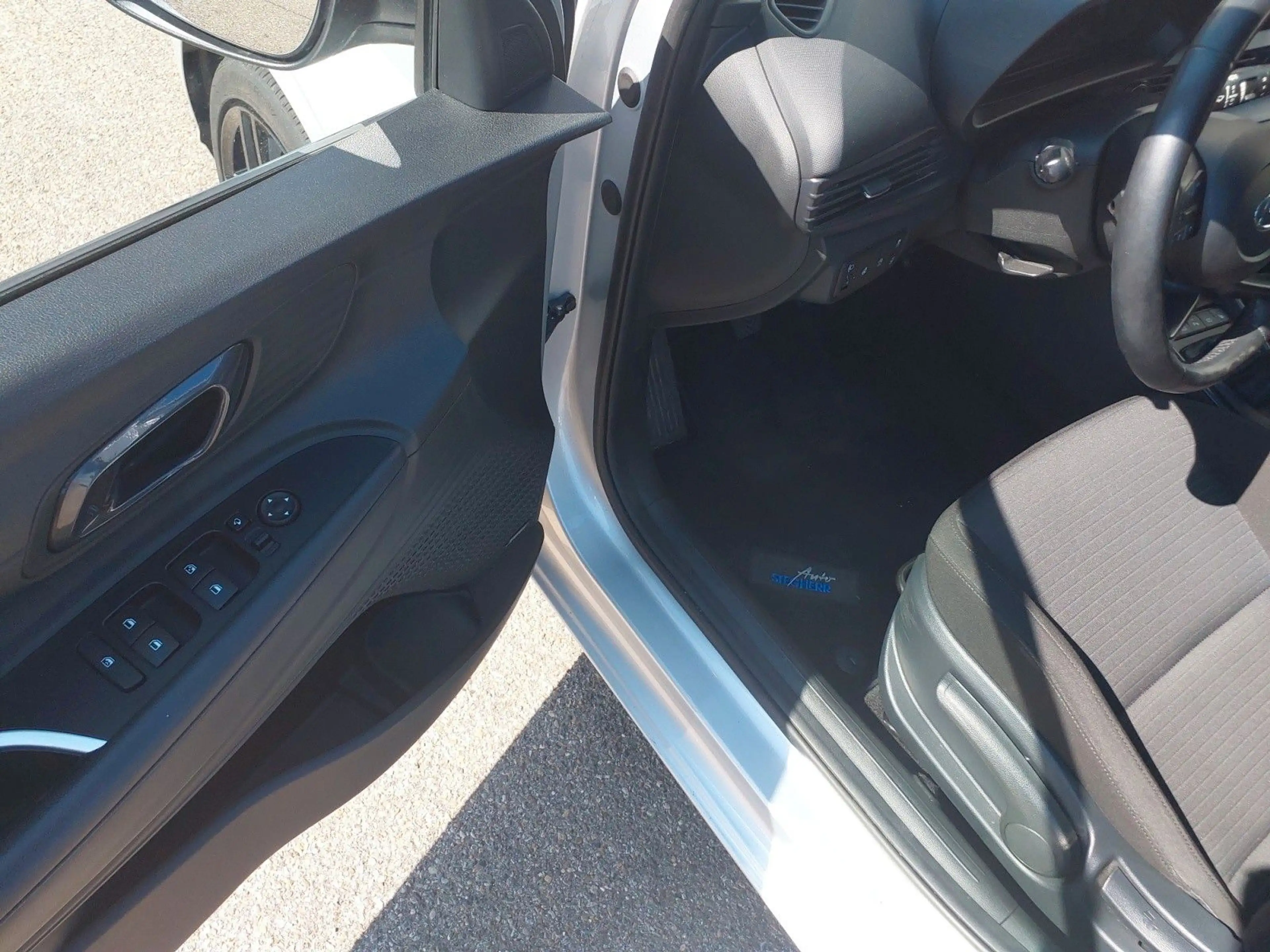 Hyundai i20 Prime Mild-Hybrid, Bose Soundsystem — photo 11