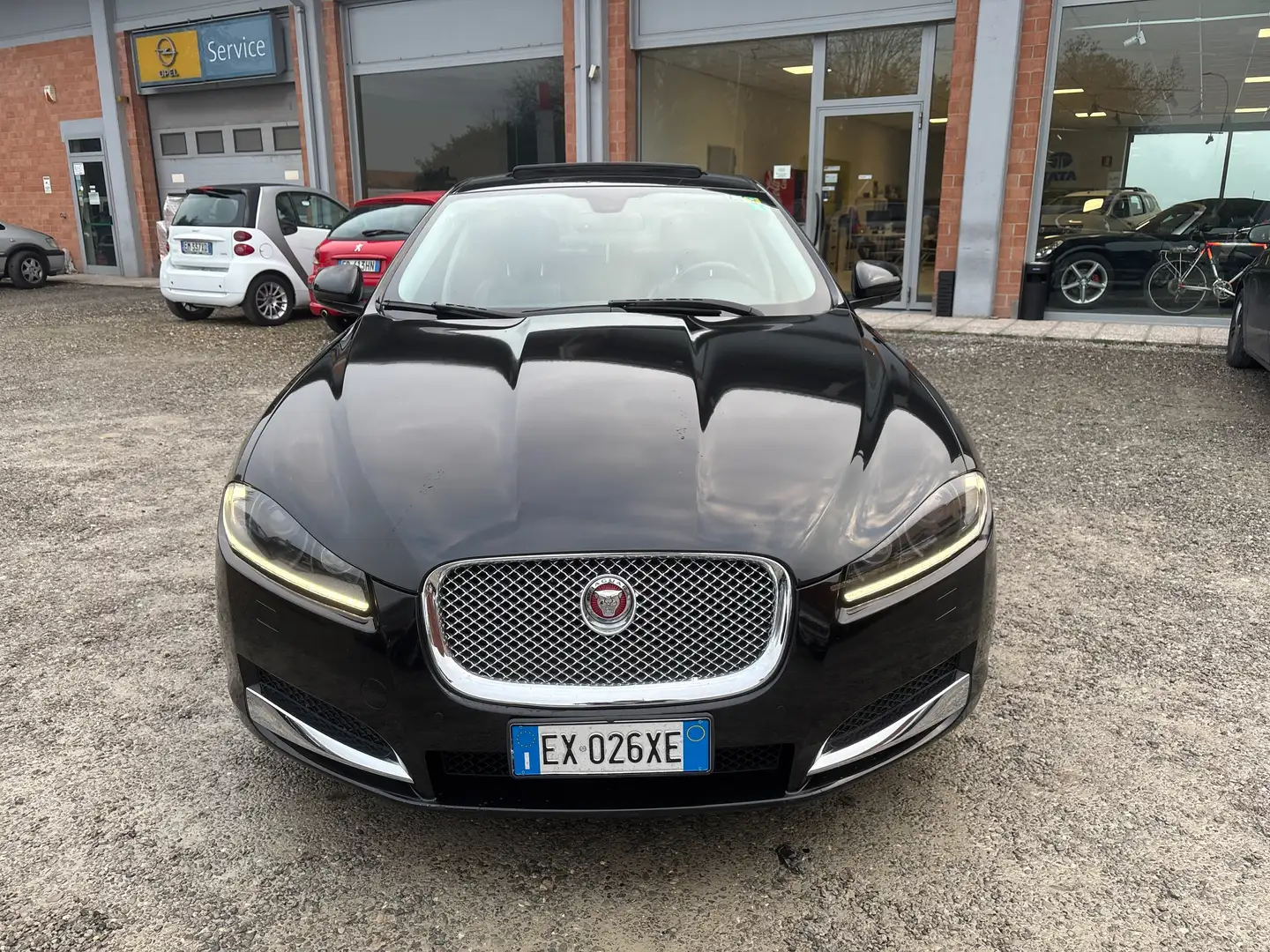 Jaguar XF XF I 2013 Berlina 2.2d Premium Luxury 200cv auto Nero - 2