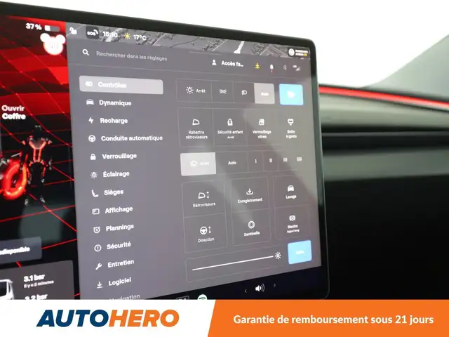 Tesla Model 3 view 21