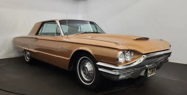 Ford Thunderbird