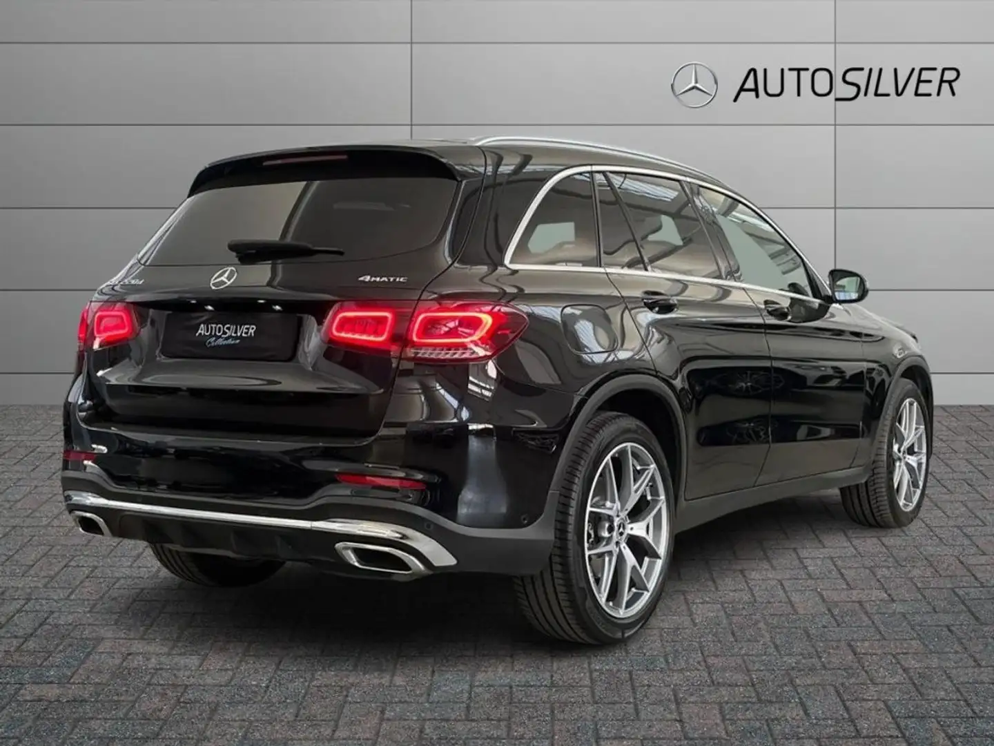 Mercedes-Benz GLC 220 d 4Matic Premium Plus Noir - 2