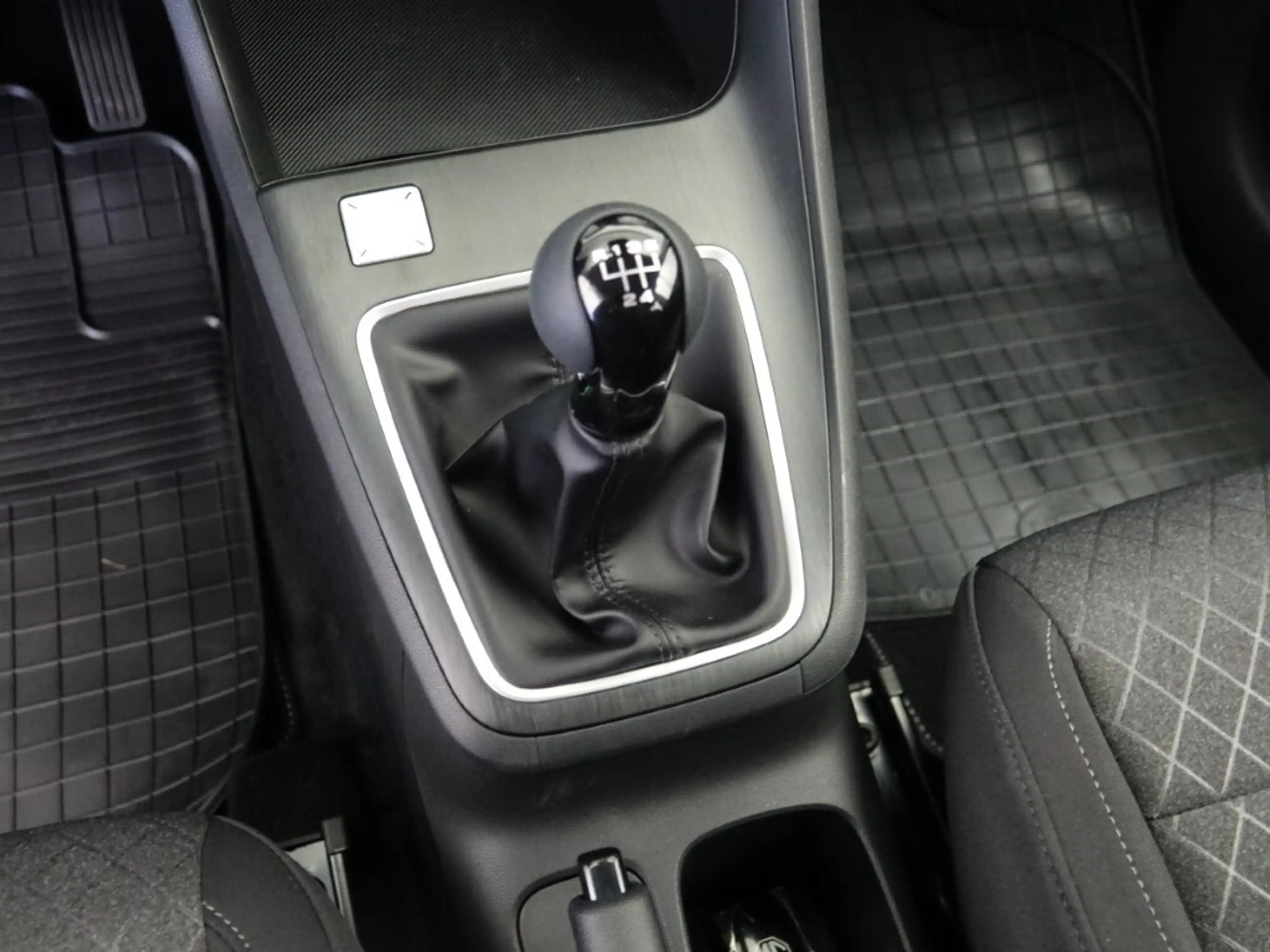 MG ZS + 1.5 Select *VIRTUAL COCKPIT, KEYLESS GO, RFK* — photo 10