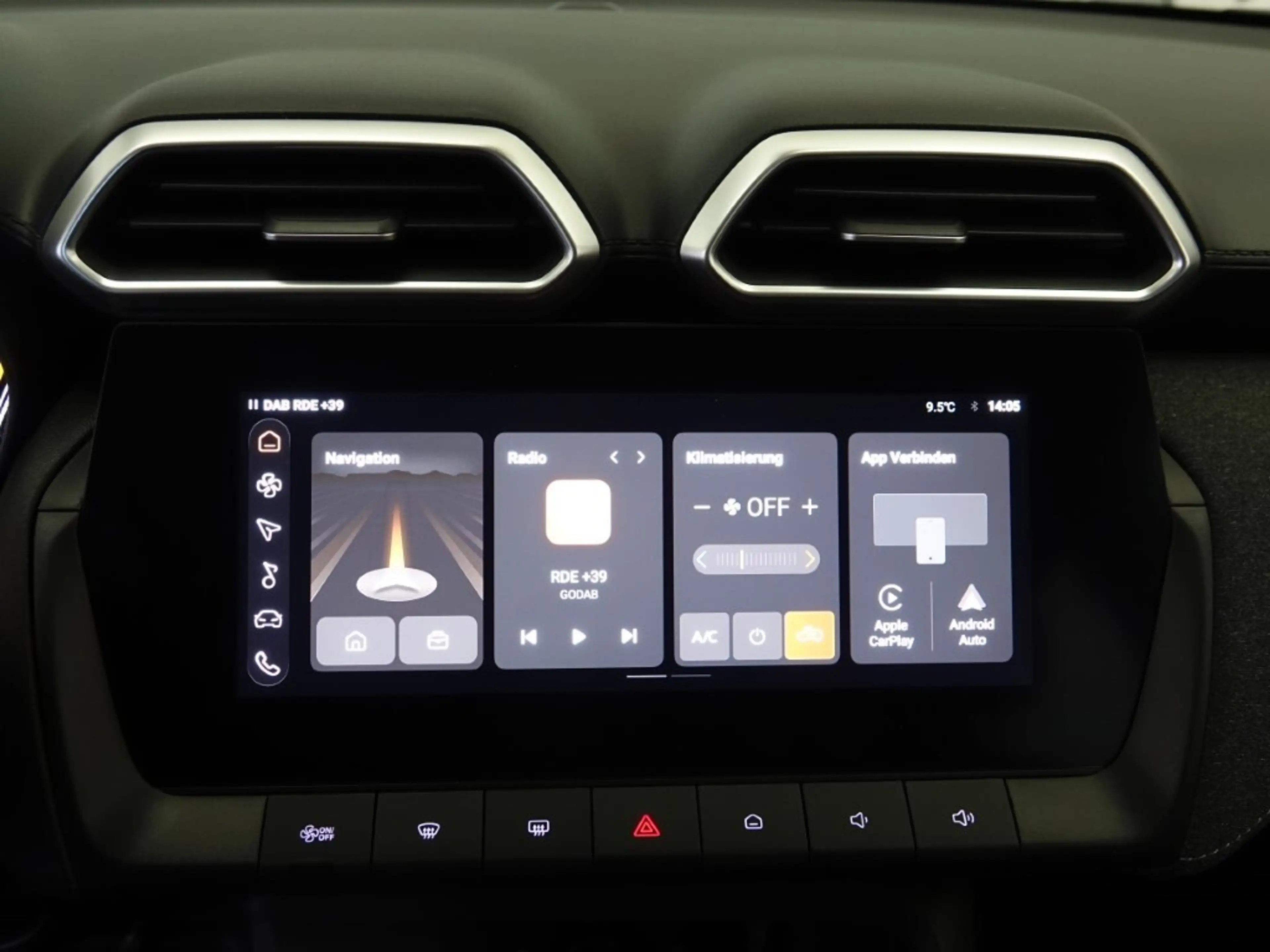 MG ZS + 1.5 Select *VIRTUAL COCKPIT, KEYLESS GO, RFK* — photo 9