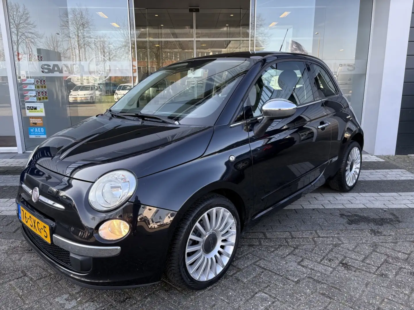 Fiat 500 1.2 Lounge Zwart - 1