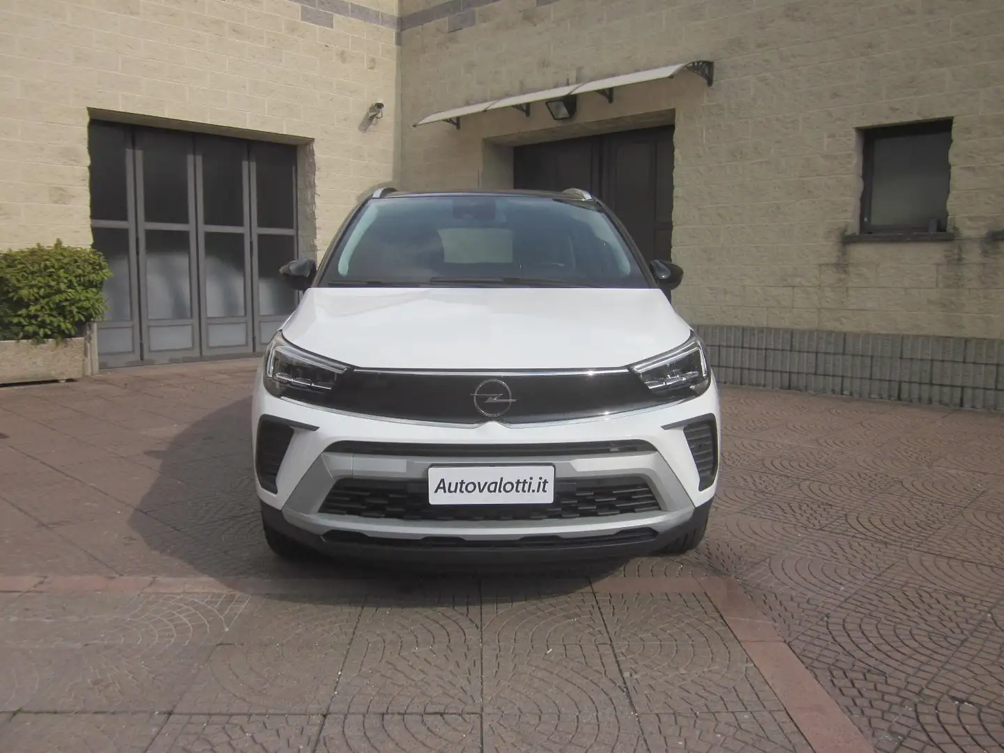Opel Crossland 1.2 Ultimate Innovation UNICAPRO (anche neopat.) Bianco - 2