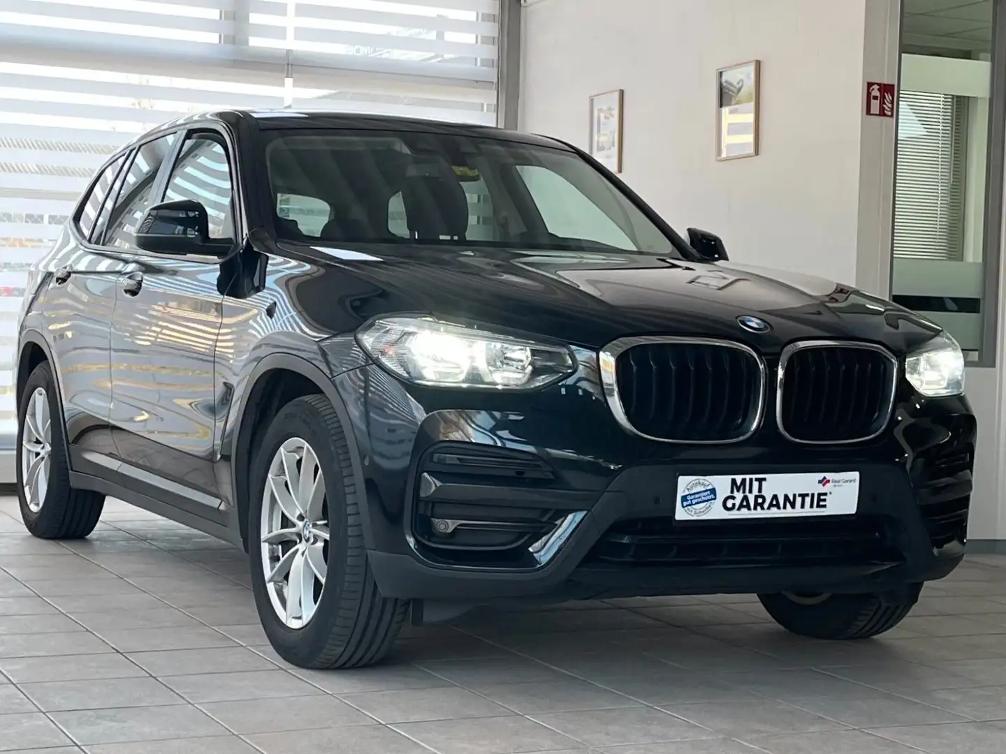 BMW X3 xDrive 30d Aut.Sport PANO Memory UNFALLFREI Noir - 1