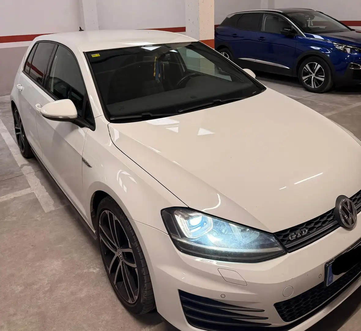 Volkswagen Golf GTD Golf 2.0TDI CR BMT GTD 184 GTD Blanco - 1