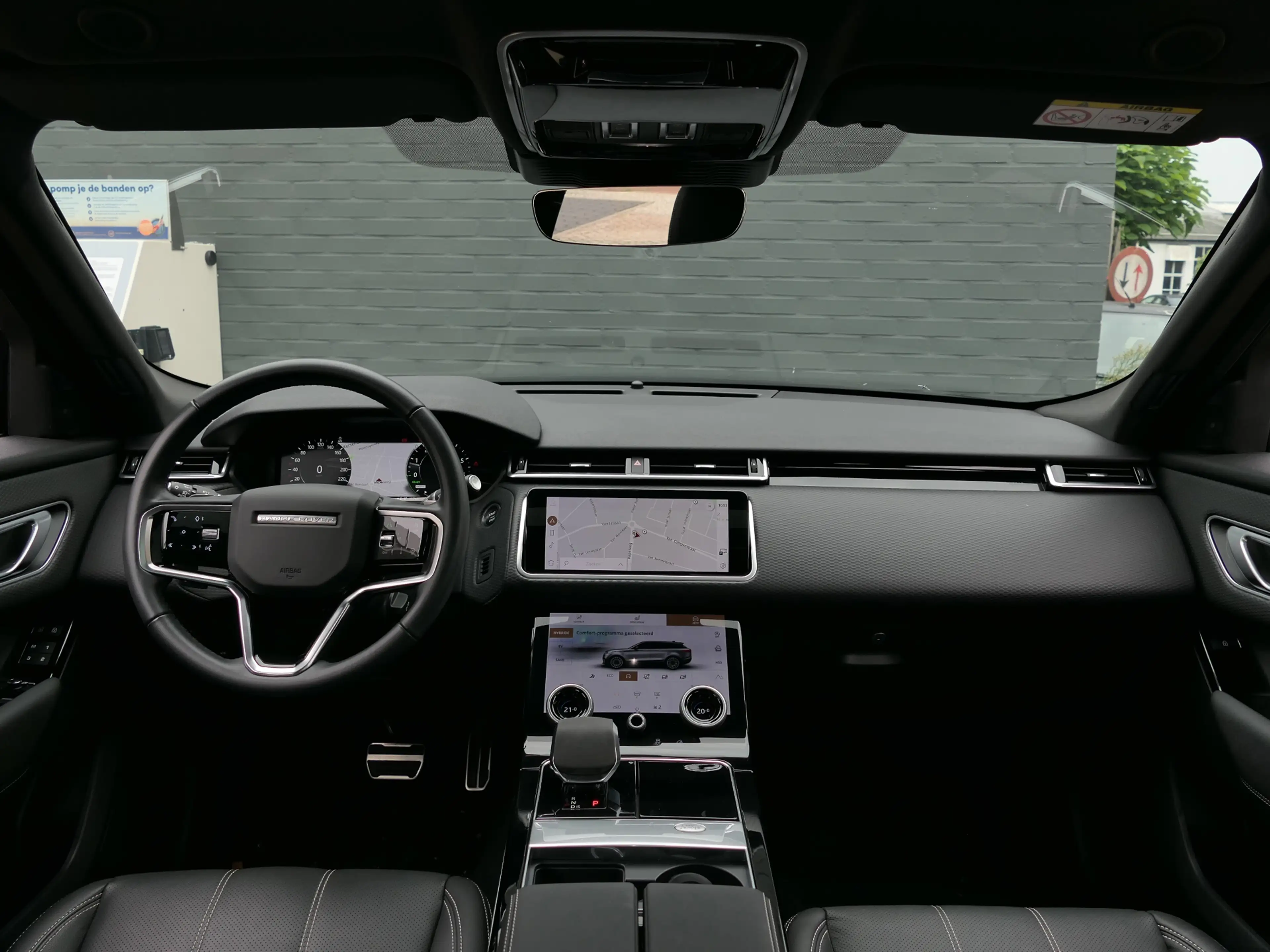 Land Rover Range Rover Velar 2.0 P400e AWD R-Dynamic SE PHEV Panoramadak | Matr — photo 5