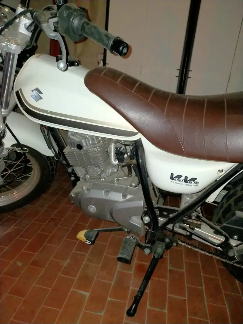 Suzuki VanVan 125 Fehér - 1