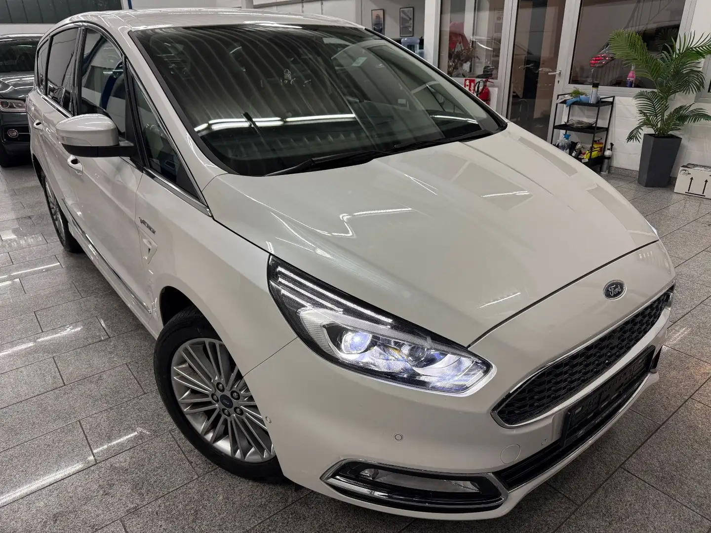 Ford S-Max 2.0 TDCI*VIGNAL*AUT*LED*RFK*ACC*MASG*ZHNRN Blanc - 1