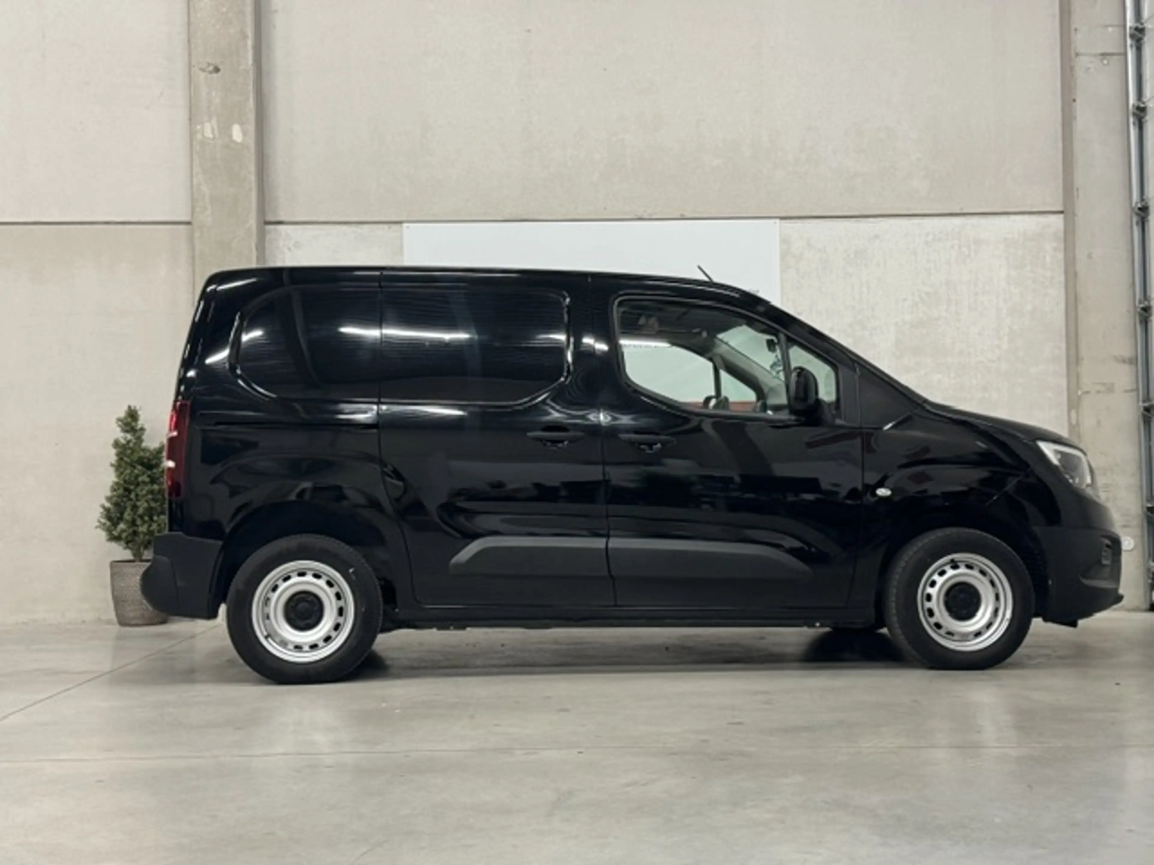 Opel Combo 1.5 TD Lichte vracht Airco-DAB-Cruise-Pdc-... BTW Inclusief — photo 7