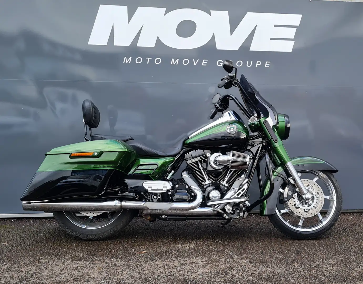 Harley-Davidson Road King Verde - 1