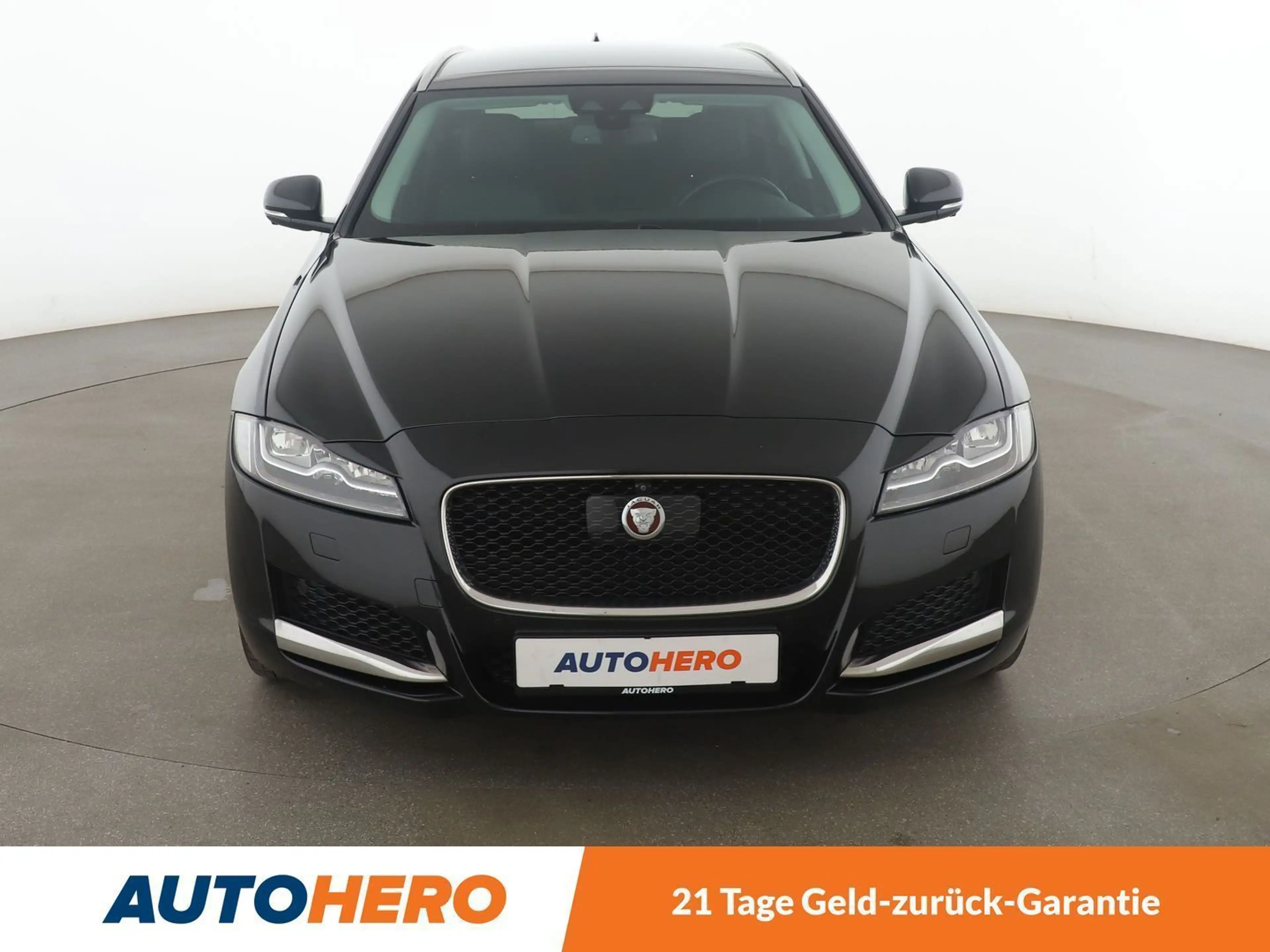 Jaguar XF 25t Portfolio Aut.*NAVI*BI-XENON*ACC*360°*MERIDIAN — photo 9