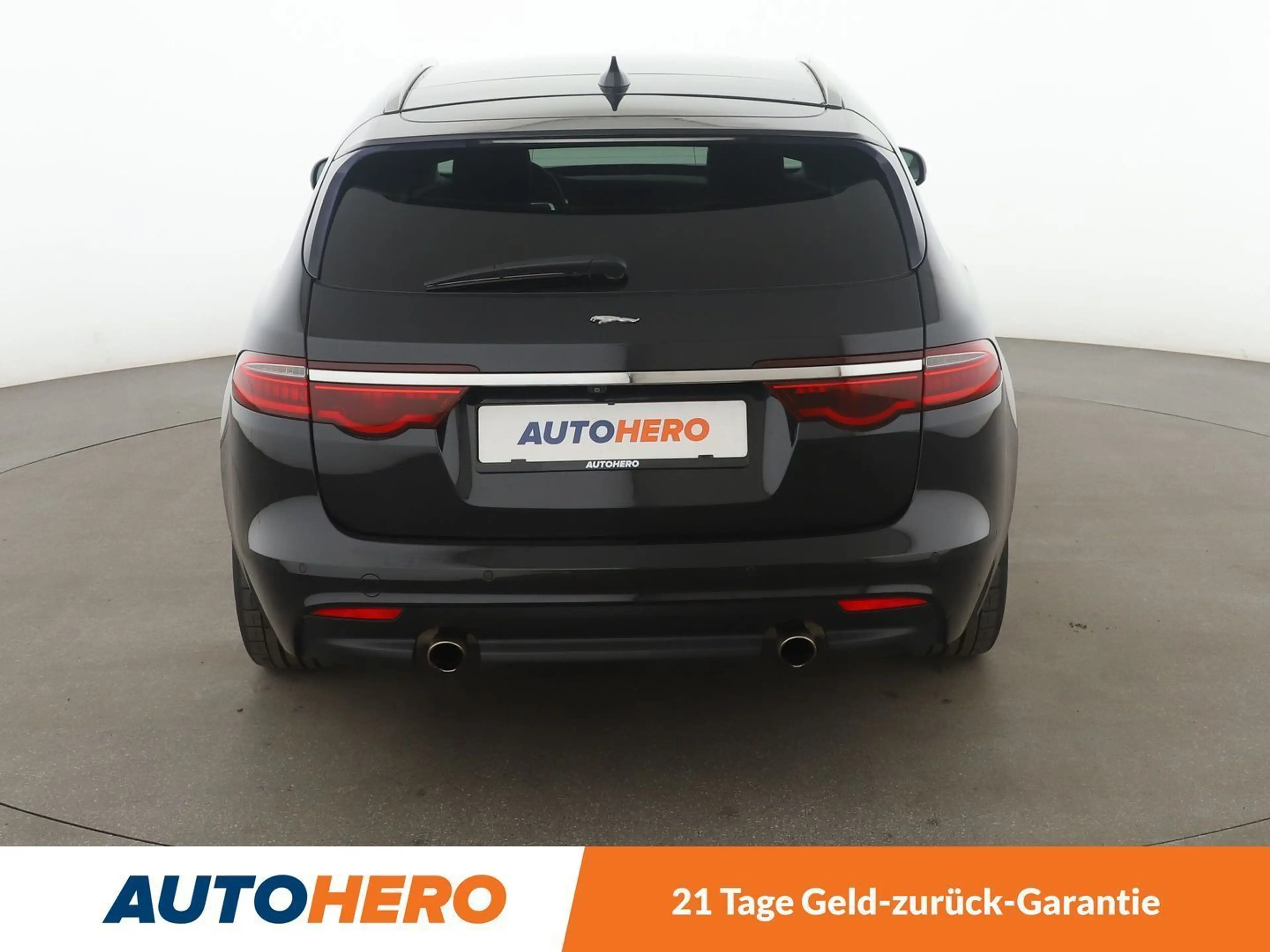 Jaguar XF 25t Portfolio Aut.*NAVI*BI-XENON*ACC*360°*MERIDIAN — photo 5