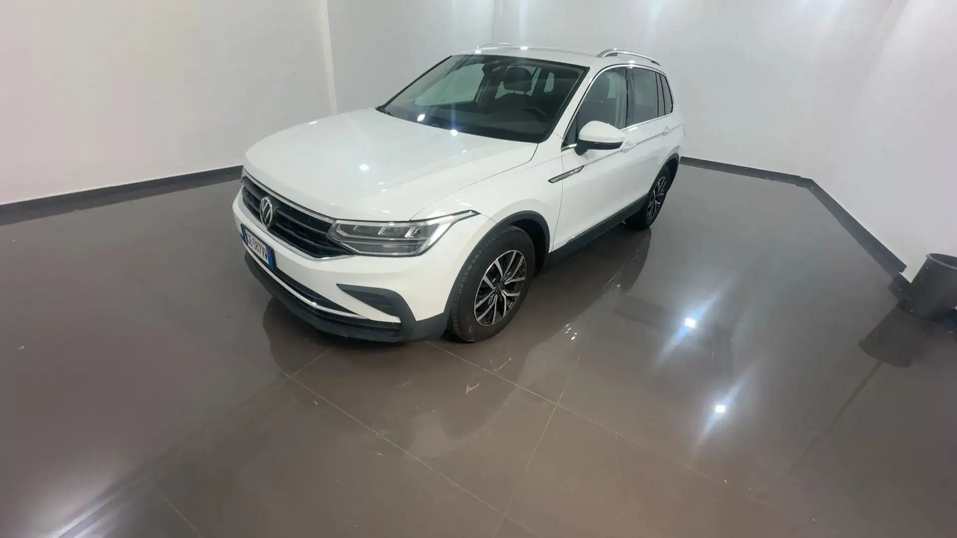 Volkswagen Tiguan Tiguan 2.0 Tdi 122cv Life Bianco - 1