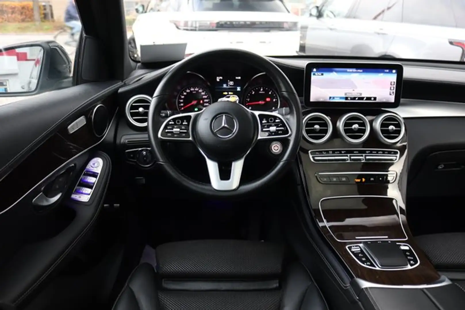 Mercedes-Benz GLC 400 d 4M AMG 1.Hd*PANO*Kamera*AHK*Multibeam* Schwarz - 2