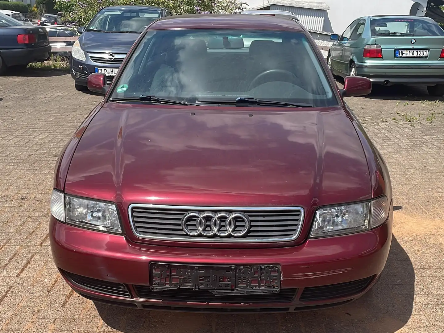 Audi A4 A4 1.6 Automatikgetriebe Rot - 2