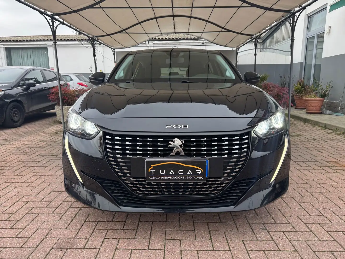 Peugeot 208 Active Pack 1.2 PureTech 75 Noir - 2