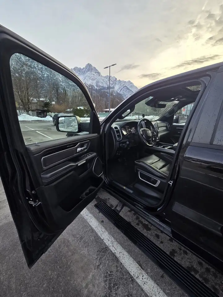 Dodge RAM 2021 — фото 10