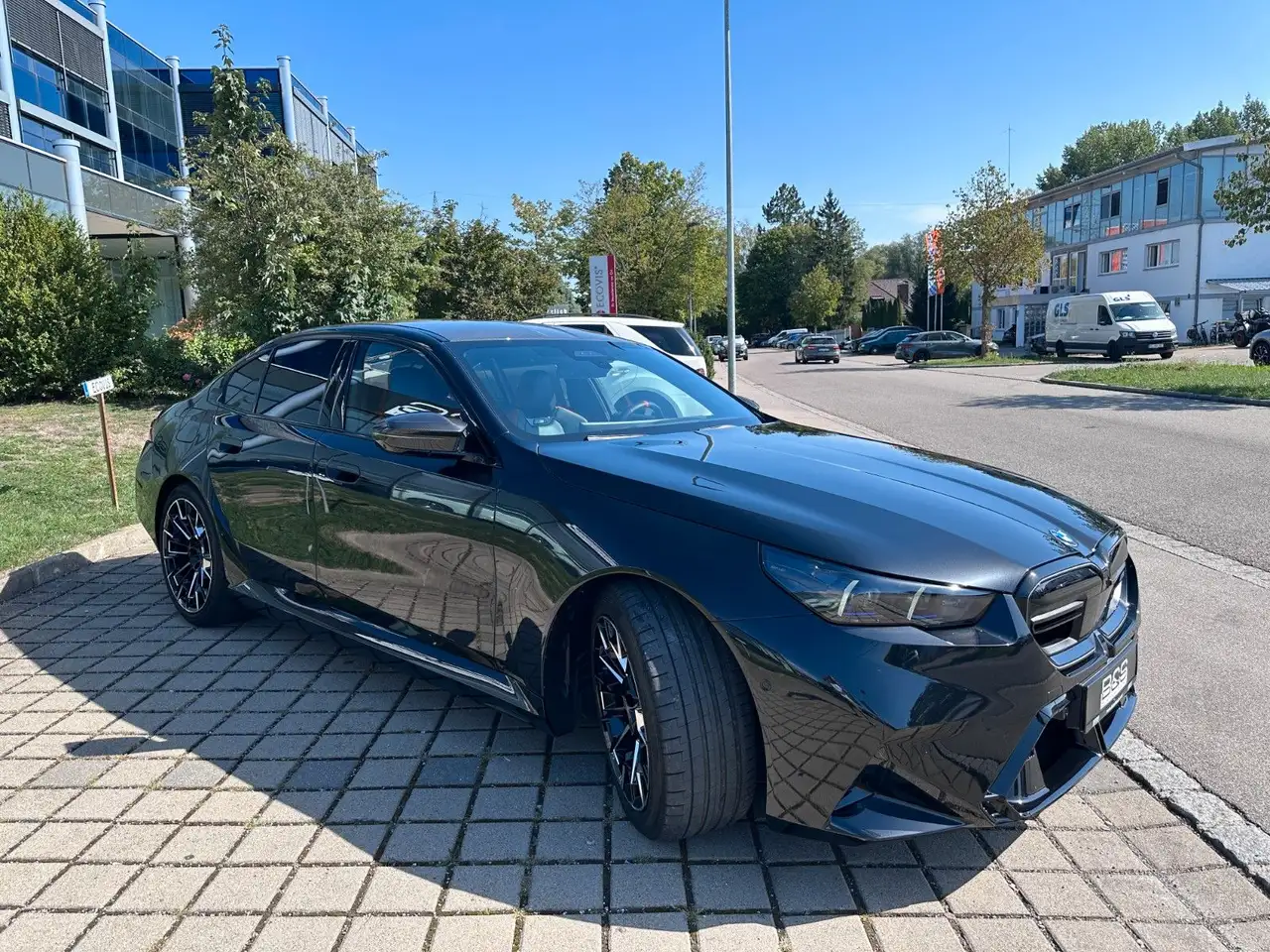 BMW M5 Limousine ULTIMATE pack M Driver ́s Package, миниатюра 8