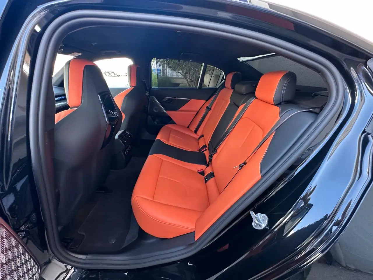 BMW M5 Limousine ULTIMATE pack M Driver ́s Package, миниатюра 27