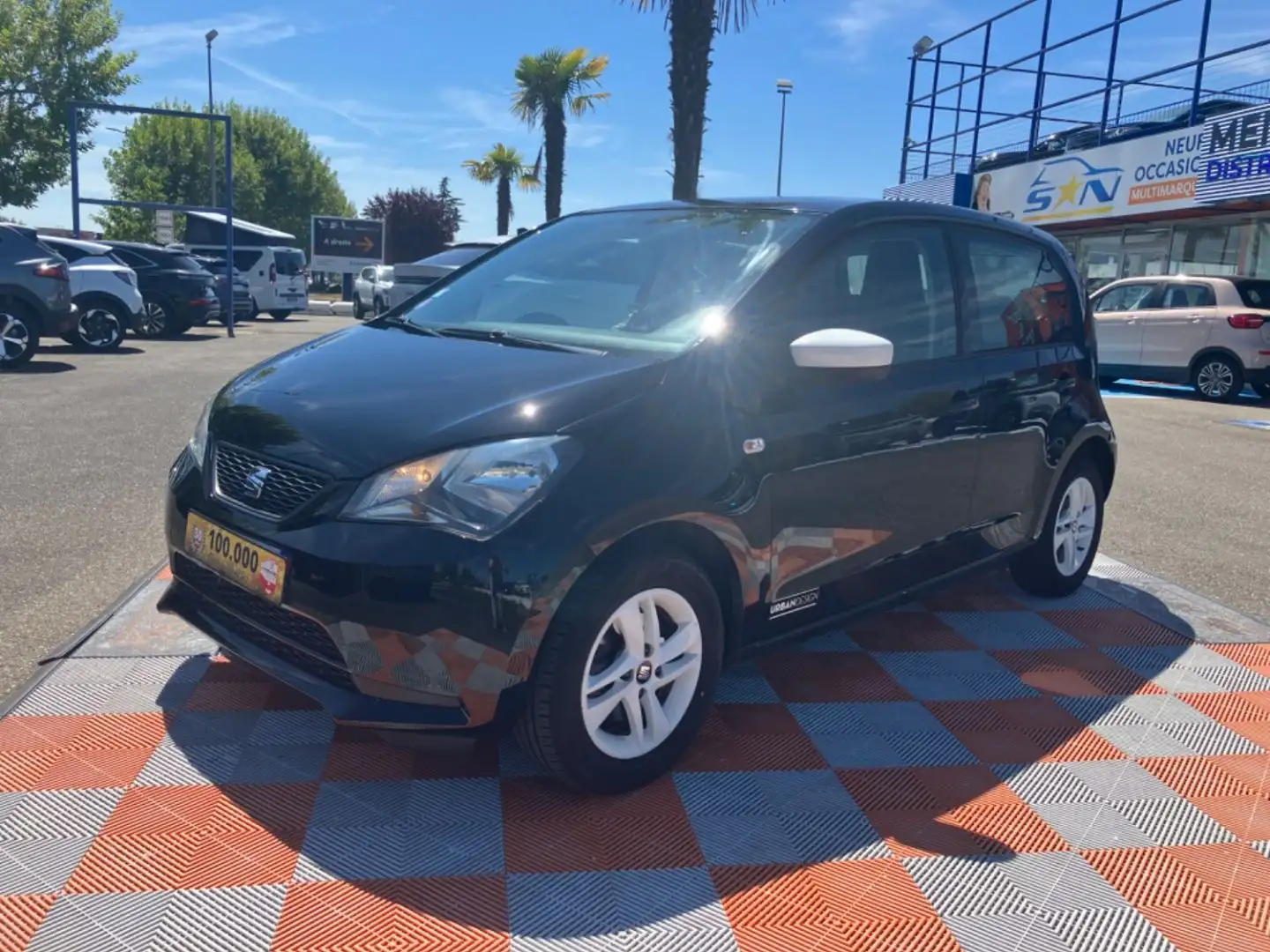 SEAT Mii 1.0 60 URBAN DESIGN GPS Noir - 1
