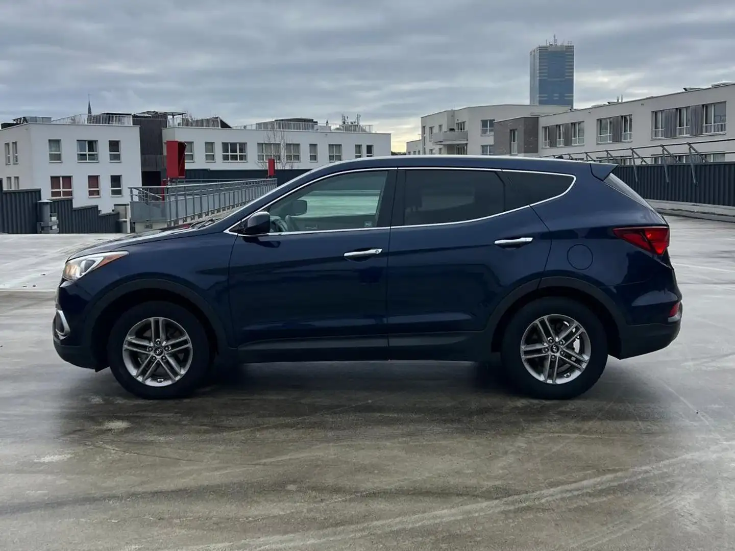 Hyundai SANTA FE ONLY FOR EXPORT OUT OF EUROPE Bleu - 2