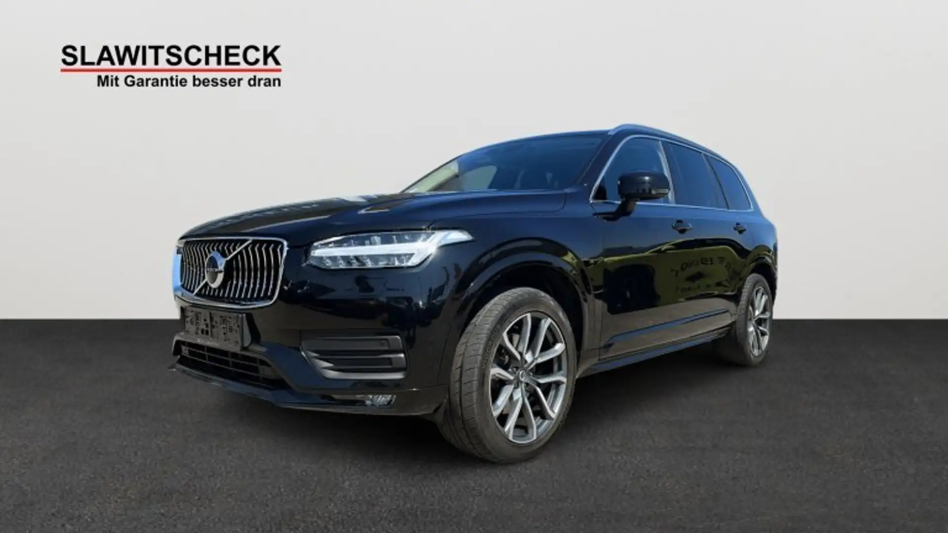 Volvo XC90 B5 AWD Momentum Pro Schwarz - 1