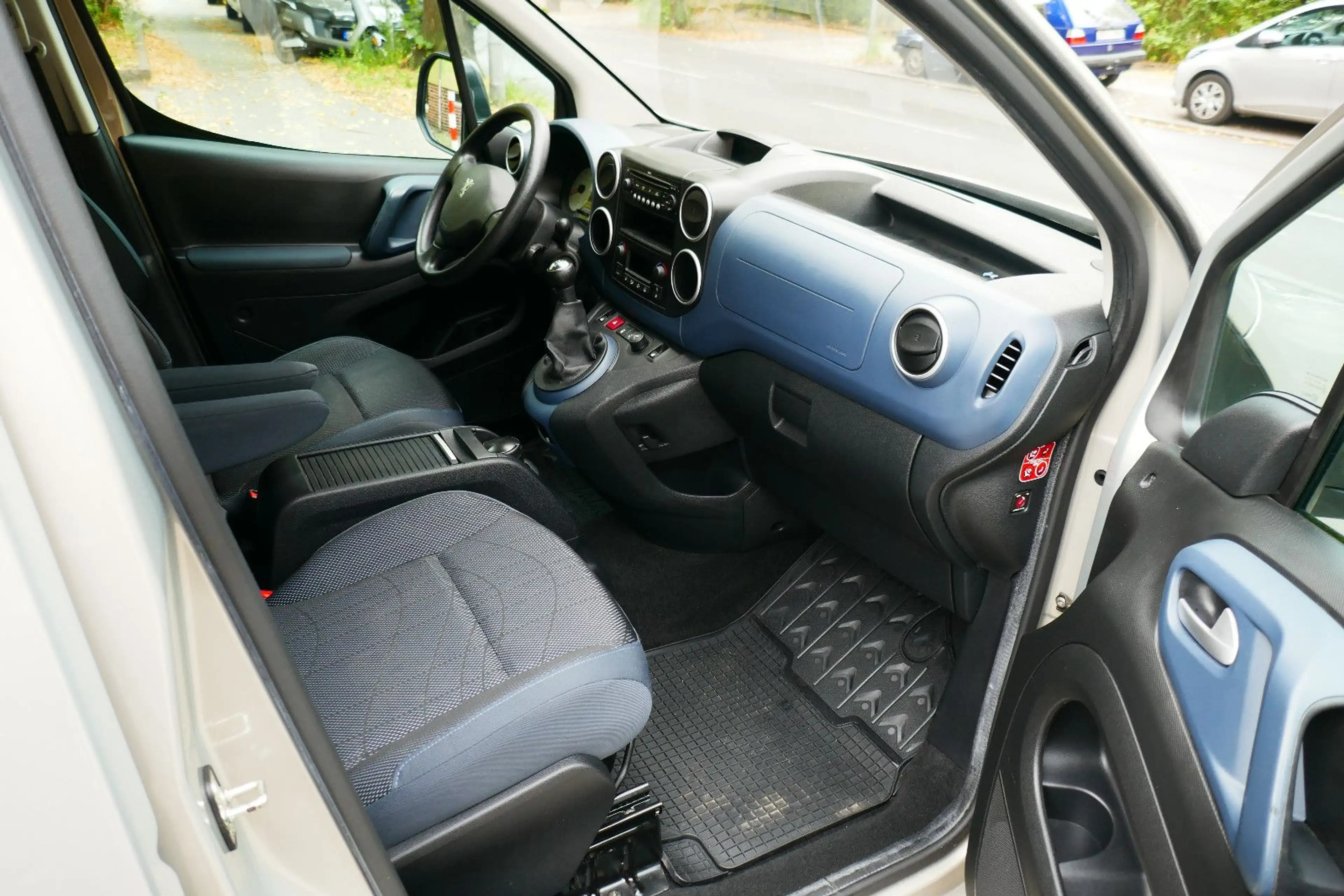 Peugeot Partner Tepee Tendance #34TKM #Zahnriemen Neu — photo 12