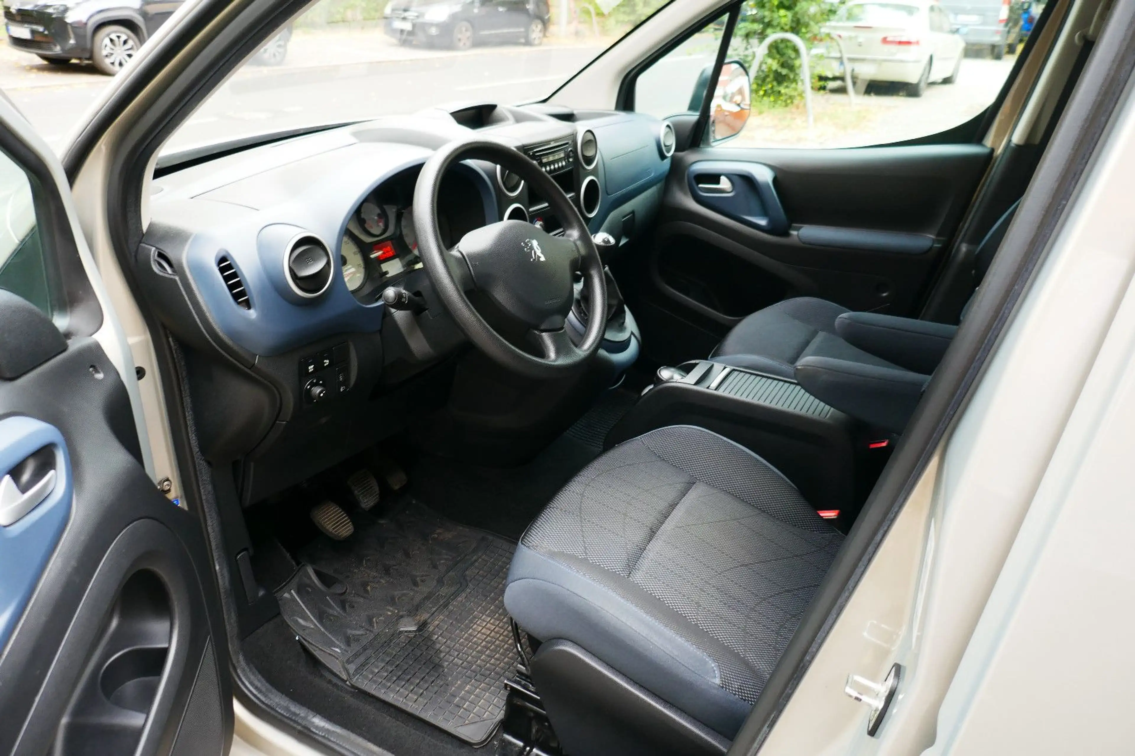 Peugeot Partner Tepee Tendance #34TKM #Zahnriemen Neu — photo 11