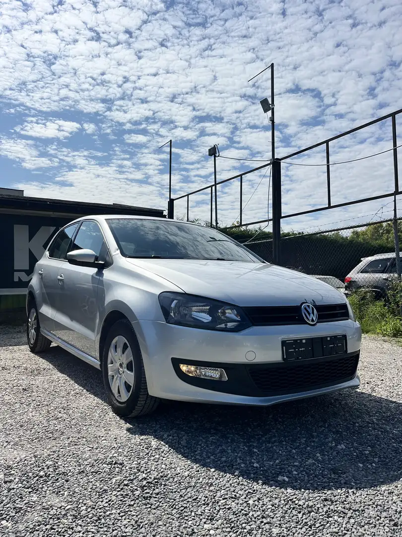 Volkswagen Polo 1.4 TDI Comfortline Gümüş rengi - 1