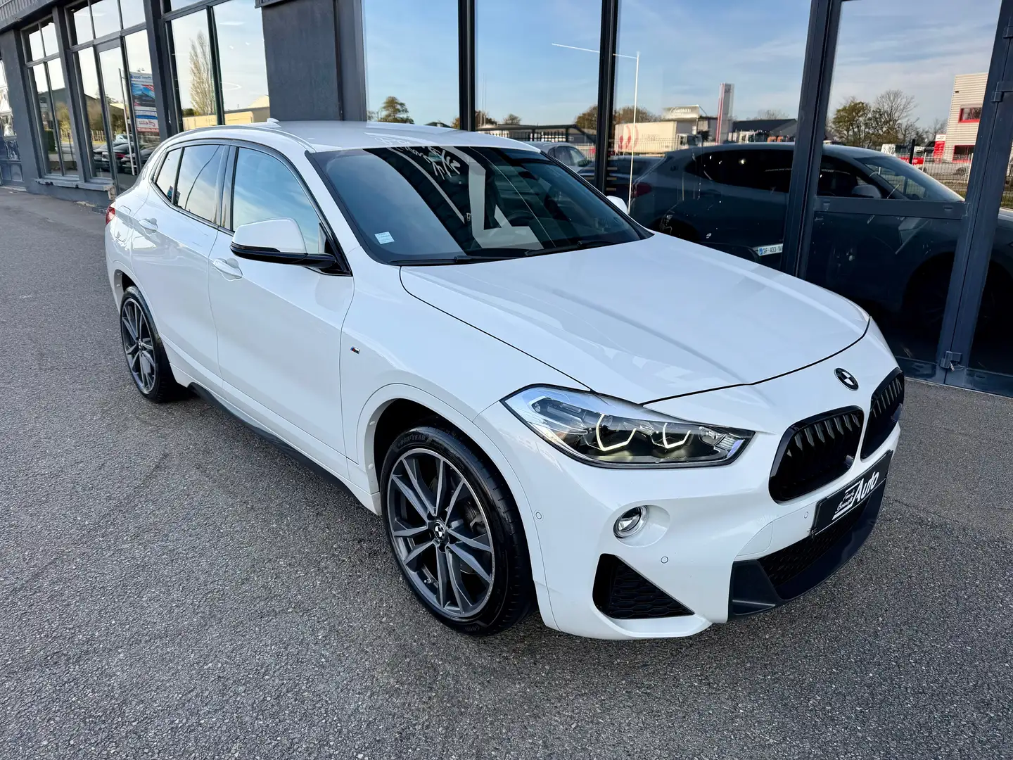 BMW X2 X2 sDrive 20i 192 ch DKG7 M Sport Blanc - 2