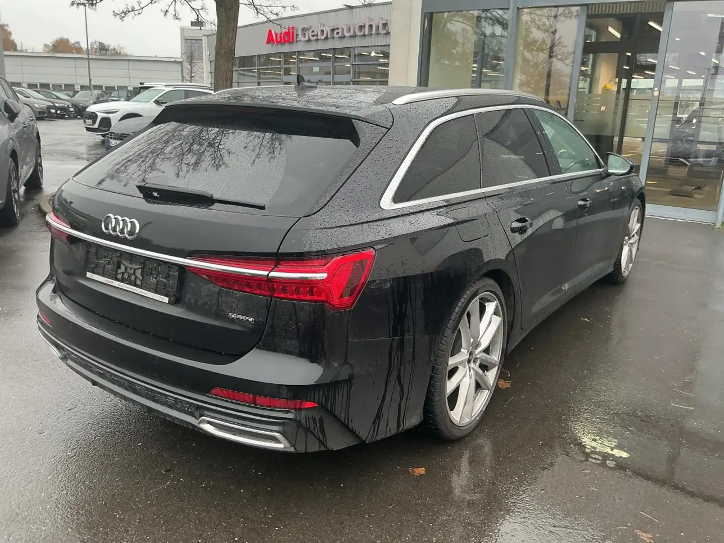 Audi A6 Avant 45 TFSI quattro sport Pano. Matrix B&O Schwarz - 2