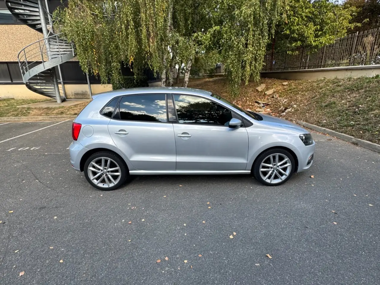 Volkswagen Polo Citadine 5 portes — photo 3