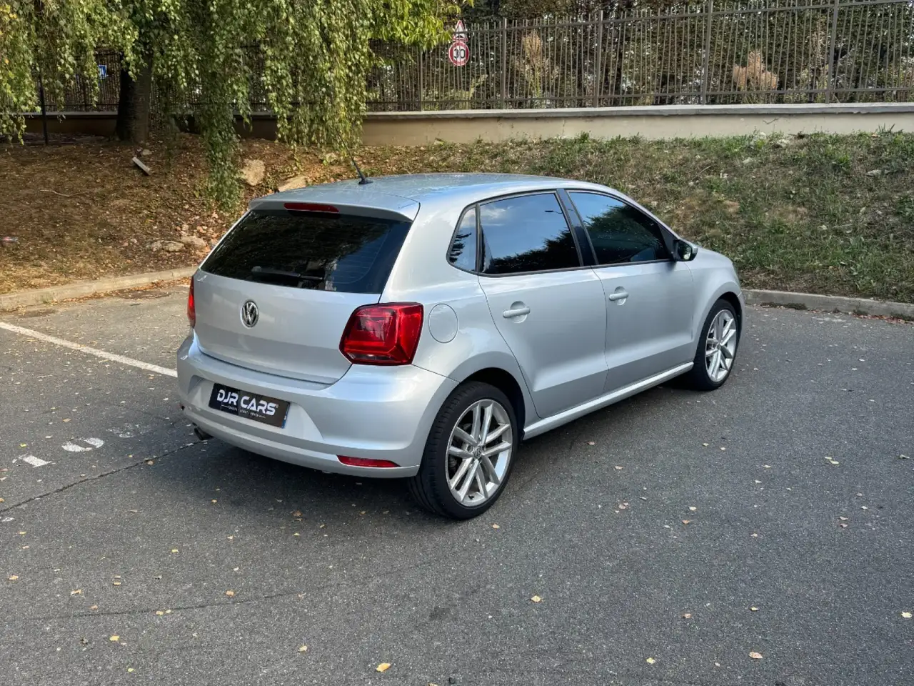 Volkswagen Polo Citadine 5 portes — photo 4