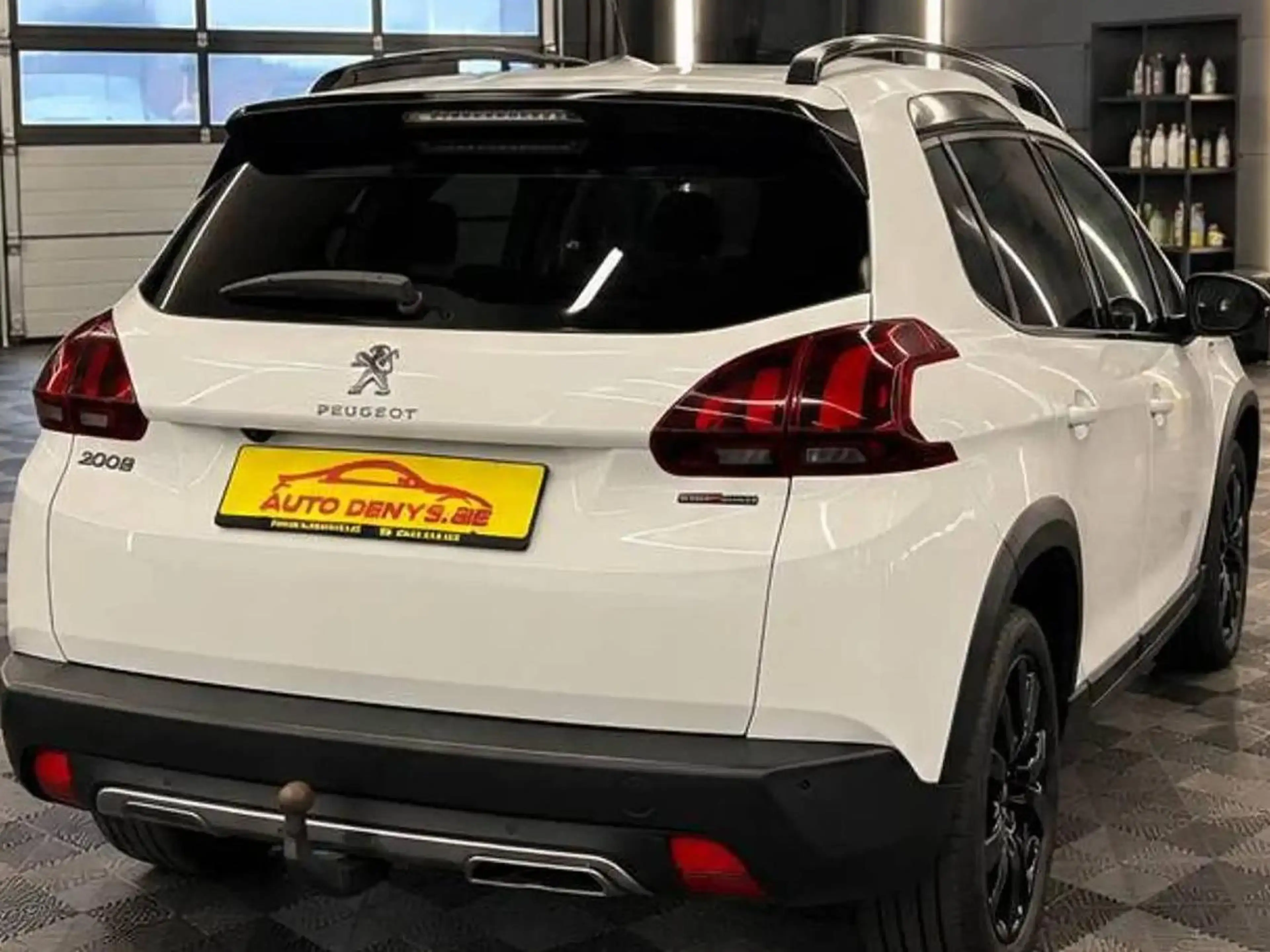 Peugeot 2008 1.2i benz. GT-LINE AUTOMATIQUE Euro 6 bj. 2019 126595km — photo 4
