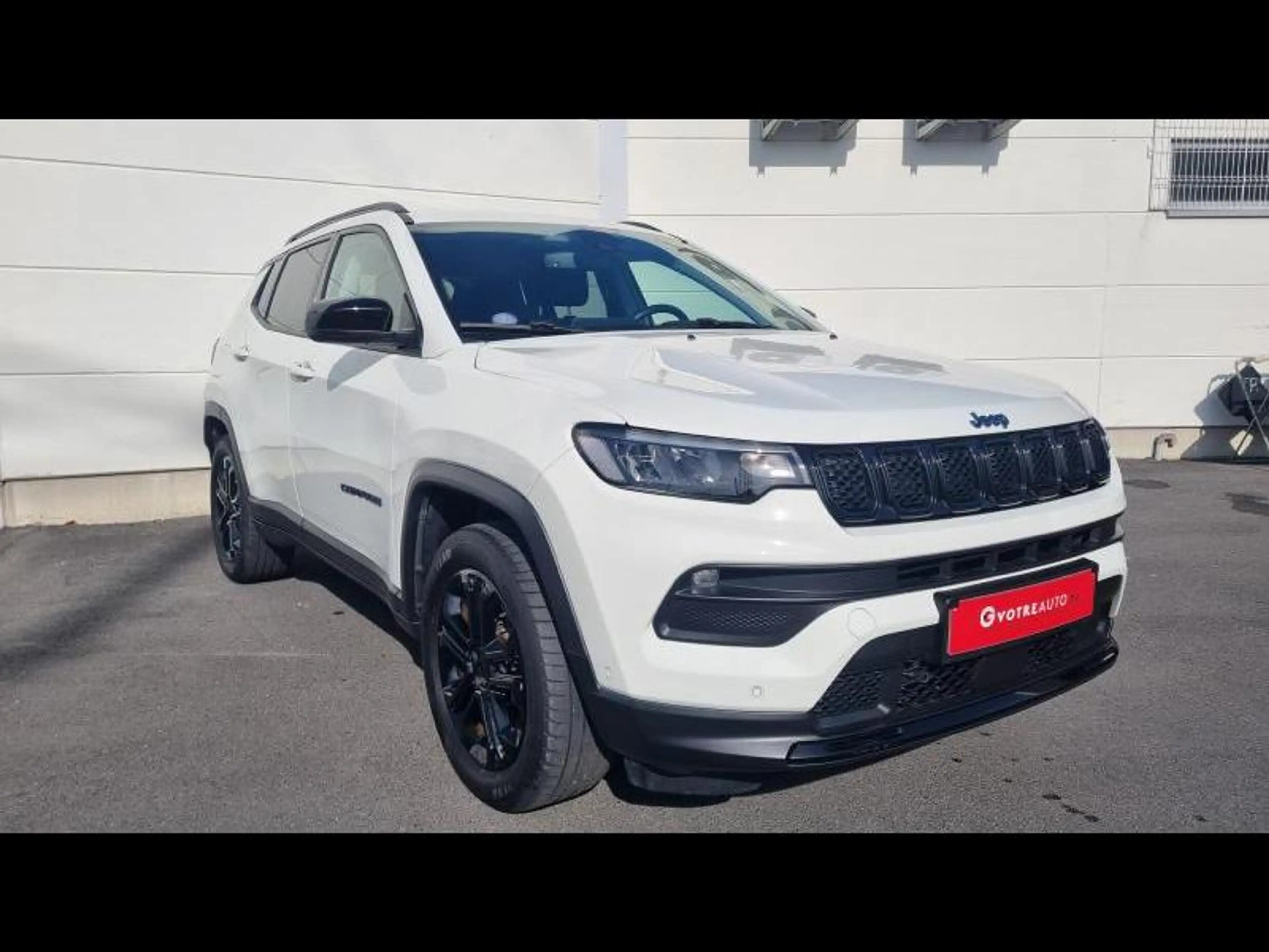 Jeep Compass Night Eagle PHEV 4x4 — photo 3