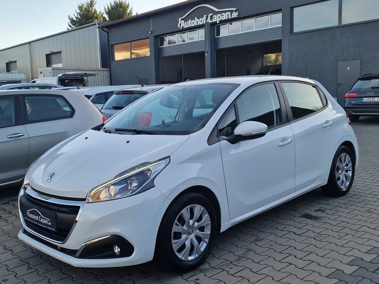 Peugeot 208 208 Active/SHZ/2.Ha/PDC/Eu6/Tempomat/5Tür/LED Wit - 1