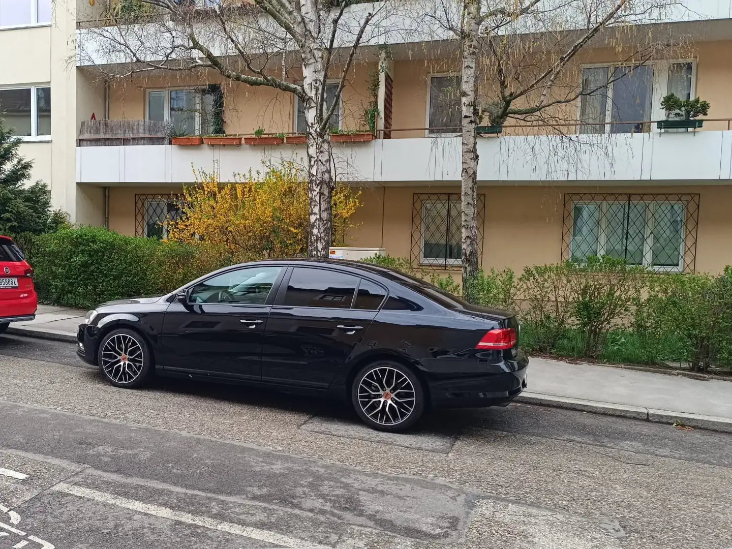 Volkswagen Passat 1.6 TDI BlueMotion - 1