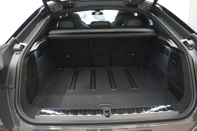 BMW X6 xDrive30d Ansicht 14