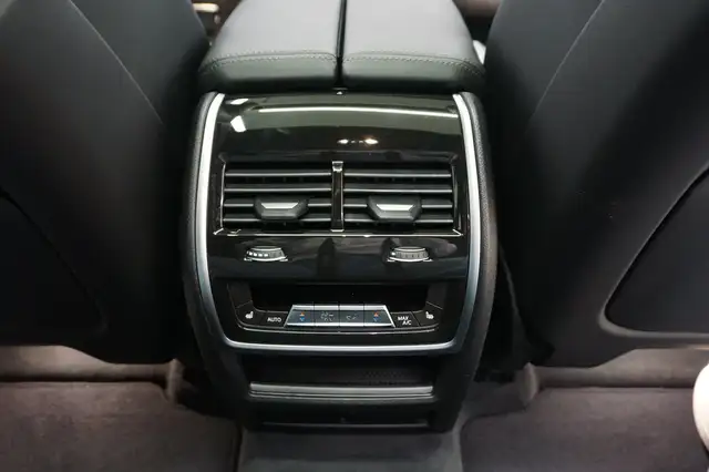 BMW X6 xDrive30d Ansicht 5