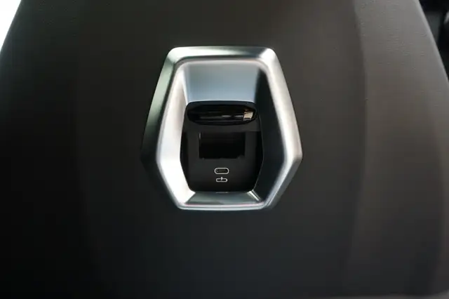BMW X6 xDrive30d Ansicht 4